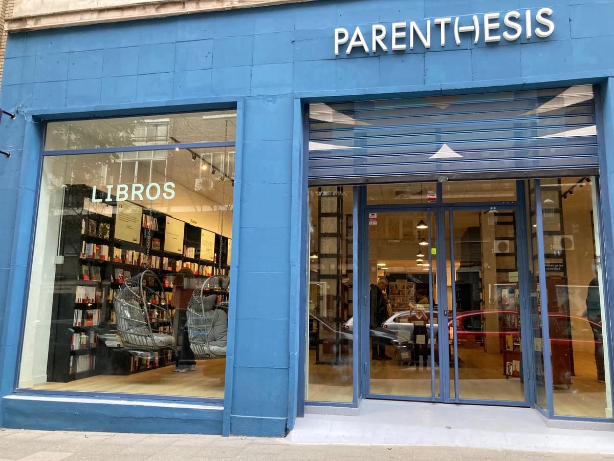 Librería Parent(h)esis — c/ Valencia 30, Lavapiés, Madrid